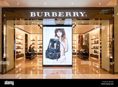 burberry store hong kong